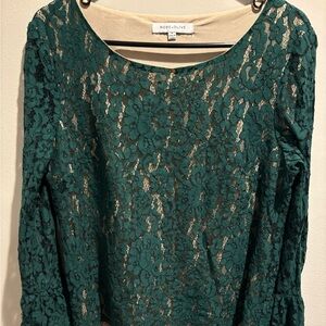 Rose+Olive size Medium NWOT lace blouse